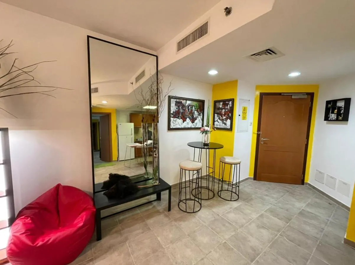بيت شباب Travelers Backpackers دبي