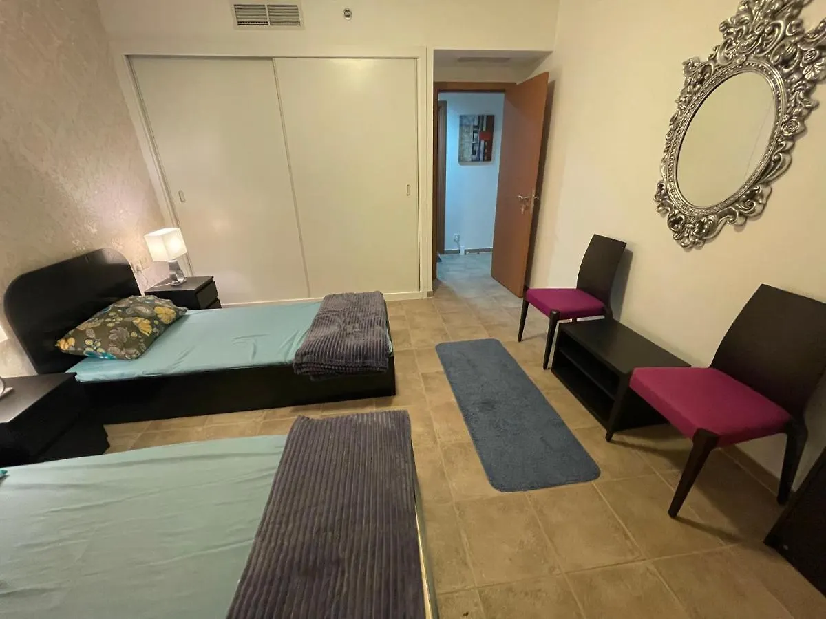 بيت شباب Travelers Backpackers دبي
