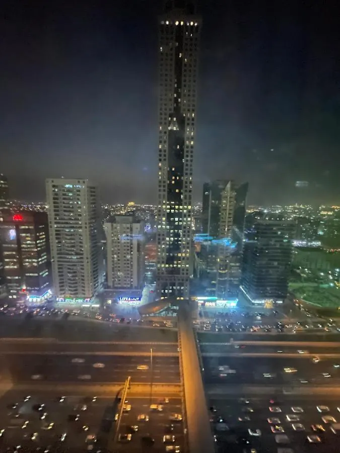 Travelers Backpackers Hostel Dubai